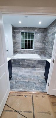 Bathroom, Interior, Marble Walls, Recessed Lighting