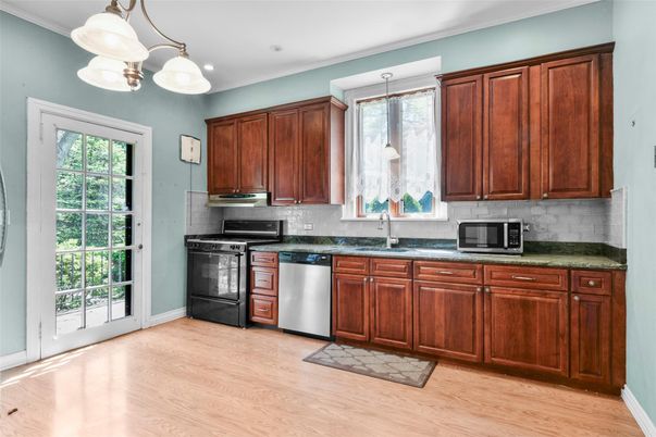 Interior, Kitchen, Pendant Lights, Recessed Lighting, Wood Texture Flooring
