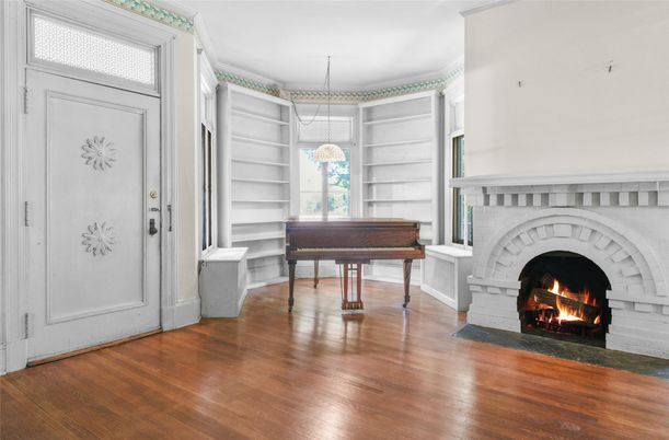 Fireplace, Interior, Pendant Lights, Piano, Wood Texture Flooring