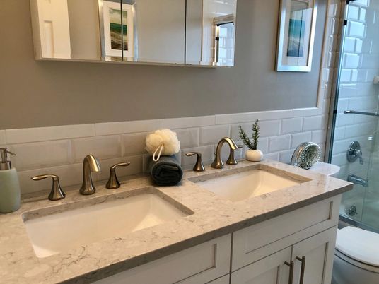 Bathroom, Dual Sink Vanities, Interior