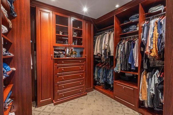 Interior, Recessed Lighting, Walk-in Closets