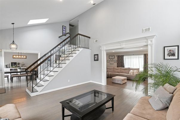 Dining room, Interior, Living room, Pendant Lights, Recessed Lighting, Wood Texture Flooring
