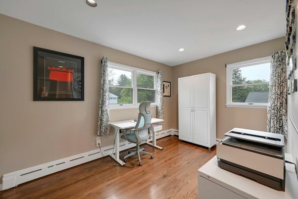 Home Office, Interior, Recessed Lighting, Wood Texture Flooring
