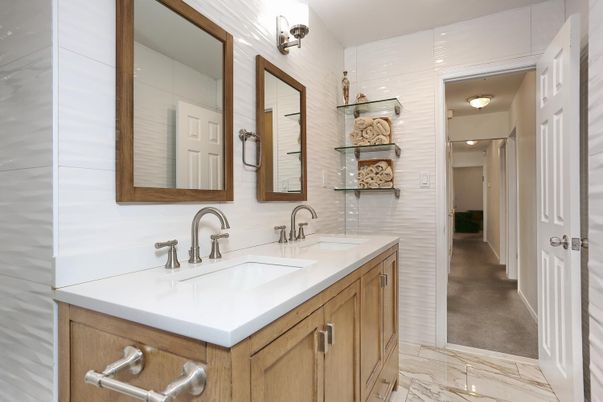 Bathroom, Dual Sink Vanities, Interior, Marble