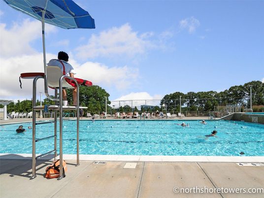 Exterior, Playground, Pool