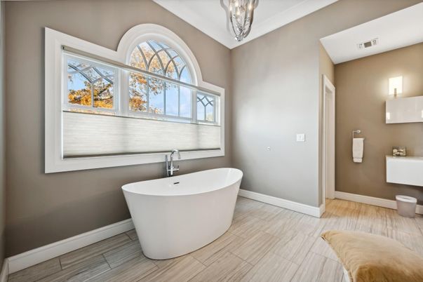 Bathroom, Free Standing Baths, Interior, Pendant Lights, Wood Texture Flooring