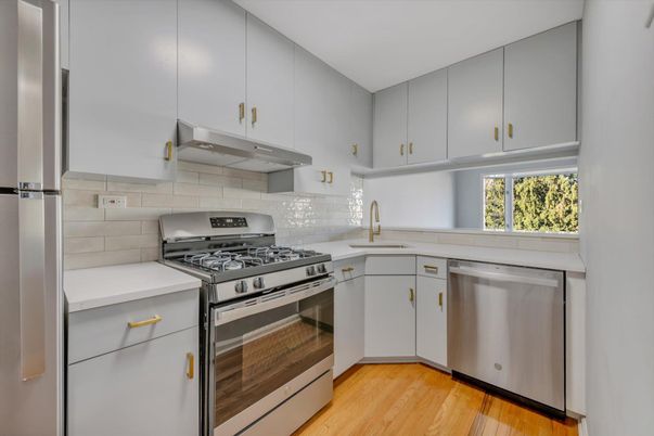 Interior, Kitchen, Stainless Steel Appliances, Wood Texture Flooring