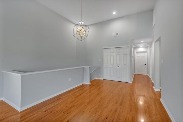 Interior, Pendant Lights, Recessed Lighting, Wood Texture Flooring