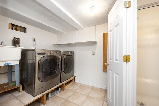 Interior, Washer