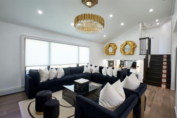 Chandelier, Interior, Living room, Pendant Lights, Recessed Lighting, Wood Texture Flooring