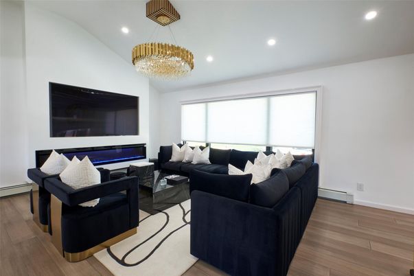 Chandelier, Interior, Living room, Recessed Lighting, Wood Texture Flooring