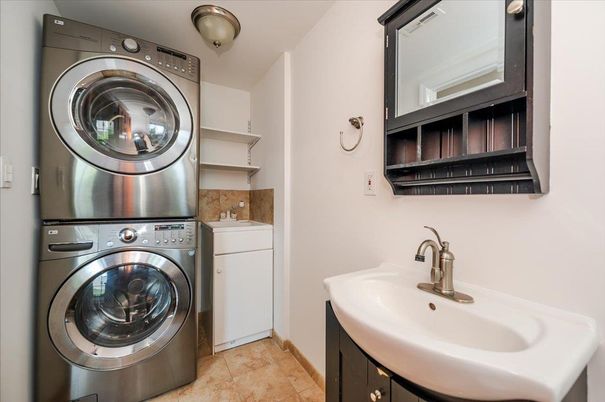 Interior, Utility Closets, Washer