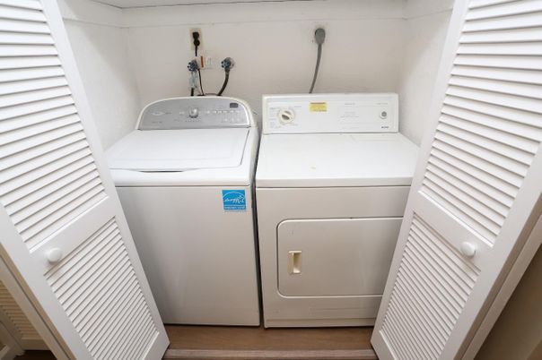 Interior, Utility Closets, Washer