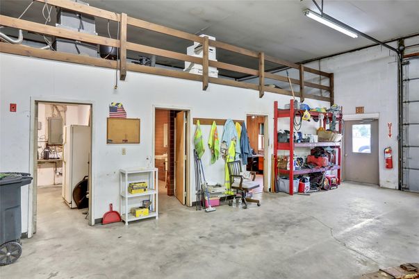 Garage, Interior, Washer
