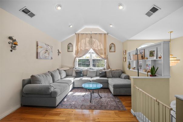 Interior, Living room, Recessed Lighting, Wood Texture Flooring