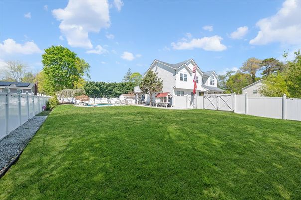 Backyard, Exterior, Pool