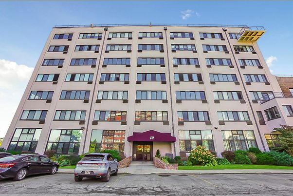 Exterior, Facade, Condo Building