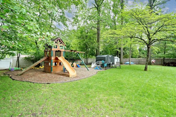 Backyard, Exterior, Playground