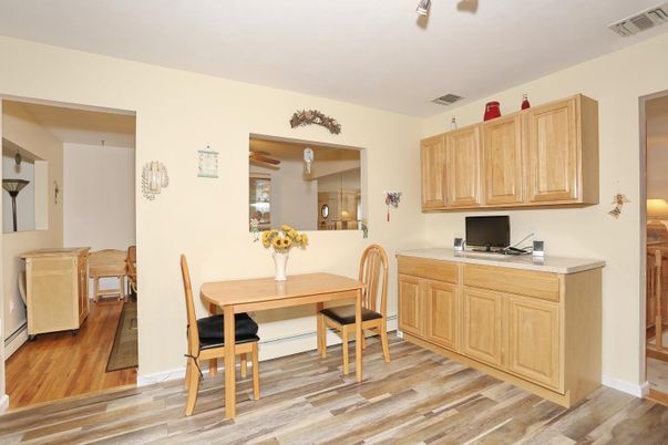 Dining room, Interior, Wood Texture Flooring