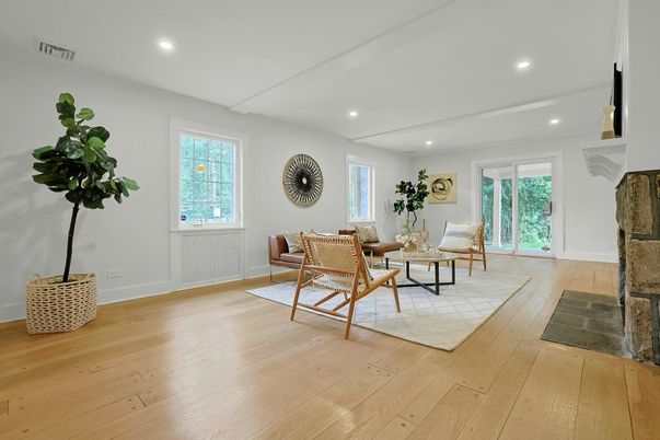 Interior, Living room, Recessed Lighting, Wood Texture Flooring