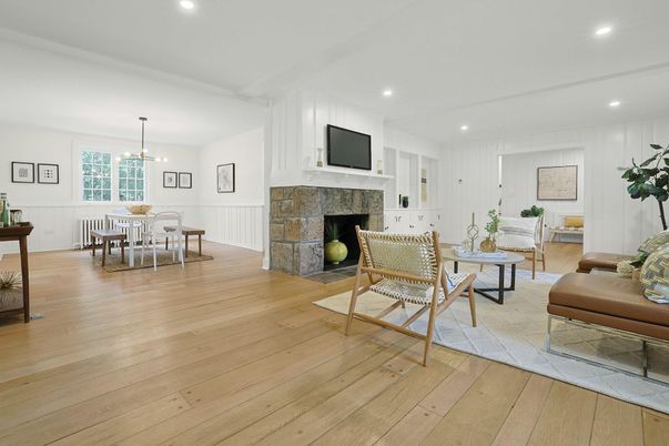 Dining room, Fireplace, Interior, Pendant Lights, Recessed Lighting, Wood Texture Flooring