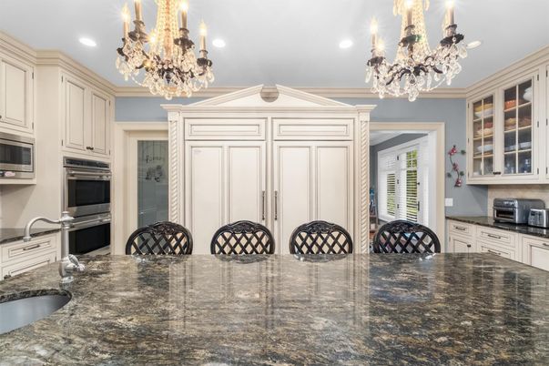 Chandelier, Dining room, Interior, Kitchen, Recessed Lighting
