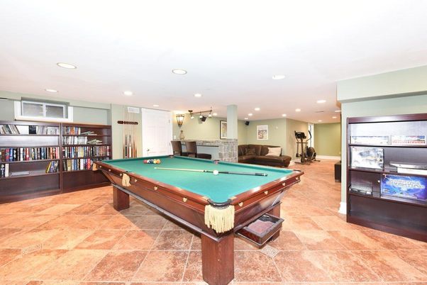 Billiard Table, Game Room, Interior, Recessed Lighting