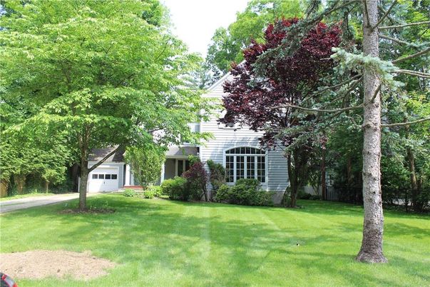 Backyard, Detached Garage, Exterior