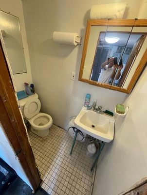 Bathroom, Interior