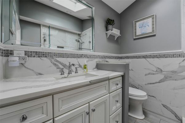 Bathroom, Interior, Marble Walls