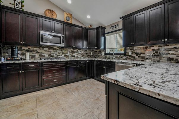 Interior, Kitchen, Recessed Lighting