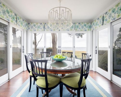 Chandelier, Dining room, Interior, Sun Room, Water, Wood Texture Flooring