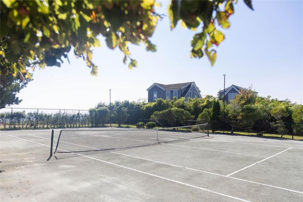 Exterior, Tennis Courts