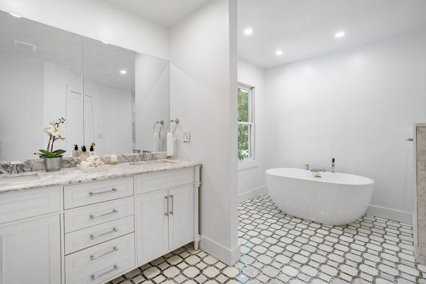 Bathroom, Dual Sink Vanities, Free Standing Baths, Interior, Recessed Lighting