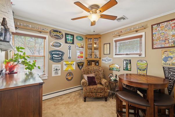 Dining room, Interior