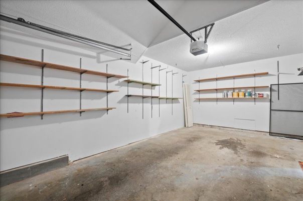 Garage, Interior