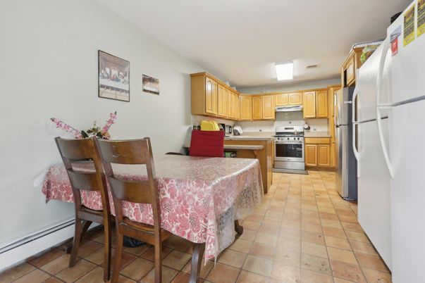 Dining room, Interior, Kitchen, Stainless Steel Appliances