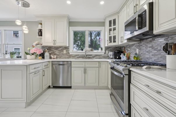 Interior, Kitchen, Pendant Lights, Recessed Lighting, Stainless Steel Appliances