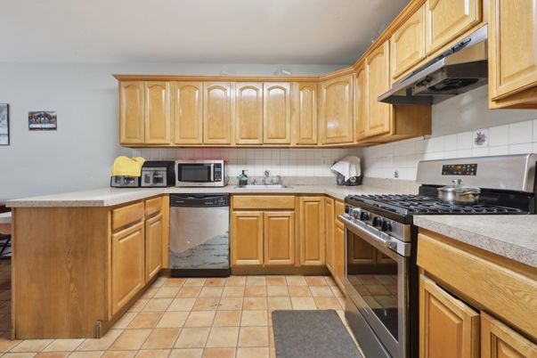 Interior, Kitchen, Stainless Steel Appliances