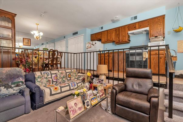Chandelier, Dining room, Interior, Living room