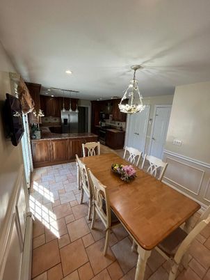 Dining room, Interior, Kitchen, Pendant Lights, Recessed Lighting, Stainless Steel Appliances