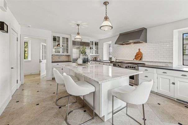 Interior, Kitchen, Pendant Lights, Stainless Steel Appliances