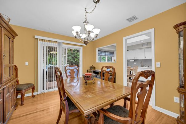 Chandelier, Dining room, Interior, Wood Texture Flooring