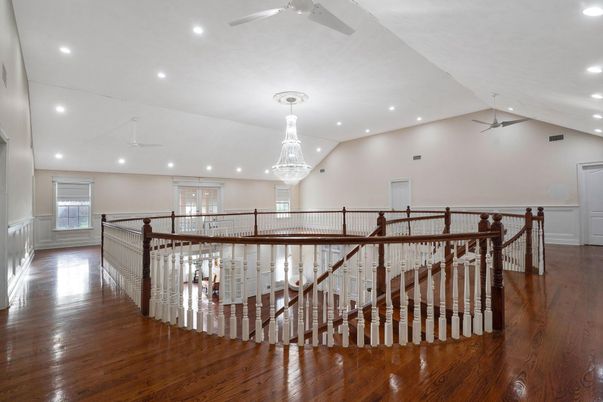 Chandelier, Interior, Recessed Lighting, Wood Texture Flooring