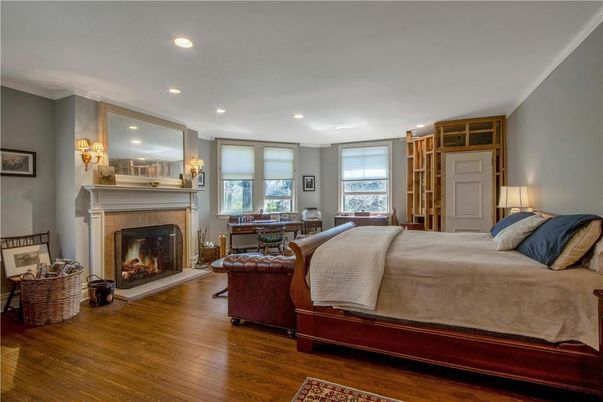 Bedroom, Fireplace, Interior, Recessed Lighting, Wood Texture Flooring