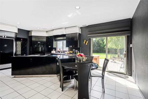 Dining room, Interior, Kitchen, Recessed Lighting, Stainless Steel Appliances