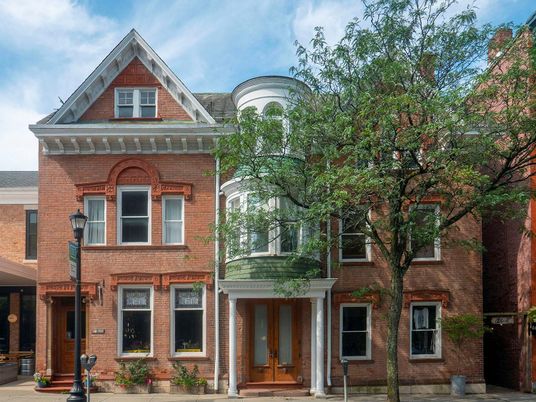Exterior, Facade, Brick Facade, Brick Traditional