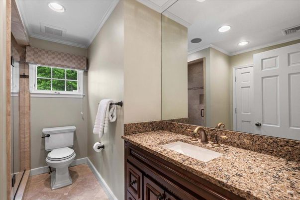 Bathroom, Interior, Recessed Lighting