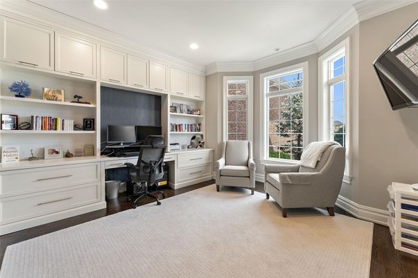 Home Office, Interior, Recessed Lighting, Wood Texture Flooring