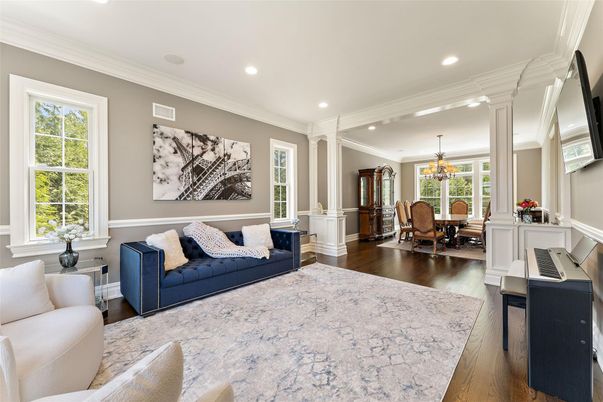 Chandelier, Dining room, Interior, Piano, Recessed Lighting, Wood Texture Flooring